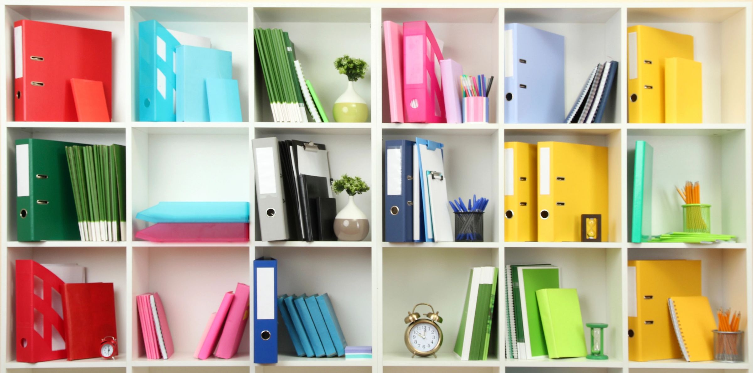 HOW TO BE ORGANIZED IN YOUR HOME AND OFFICE